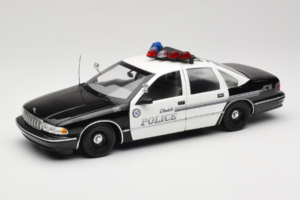Chevrolet Caprice Glendale Politsei UT Models 1:18 21026 Metall