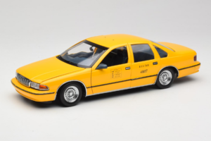 Chevrolet Caprice NYC Takso UT Models 1:18 180142095-O1 Metall