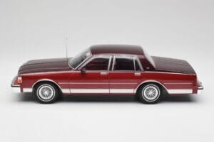 Chevrolet Caprice Punane Metallik MCG 1:18 MCG18361 Metall - pilt 3/6