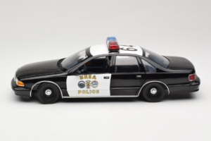 Chevrolet Caprice California Politsei UT Models 1:18 180142098 Metall - pilt 4/8