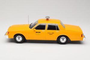 Chevrolet Caprice Kollane Takso MCG 1:18 MCG18038 Metall - pilt 3/6