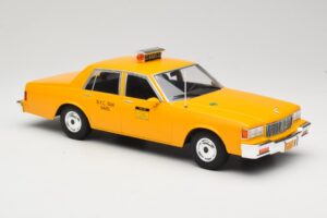Chevrolet Caprice Kollane Takso MCG 1:18 MCG18038 Metall - pilt 4/6