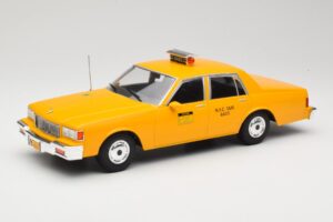 Chevrolet Caprice Kollane Takso MCG 1:18 MCG18038 Metall