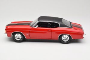 Chevrolet Chevelle SS 454 Punane Maisto 1:18 531892 Metall - pilt 4/8