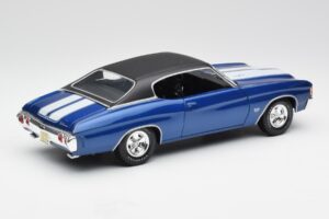 Chevrolet Chevelle SS 454 Sinine Maisto 1:18 531886 Metall - pilt 3/8