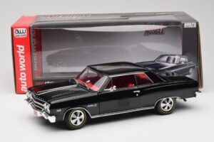 Chevrolet Chevelle Z-16 Must American Muscle 1:18 AMM1061/06 Metall - pilt 8/8