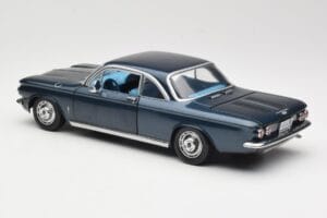 Chevrolet Corvair Tumesinine Sun Star 1:18 1482 Metall - pilt 5/8