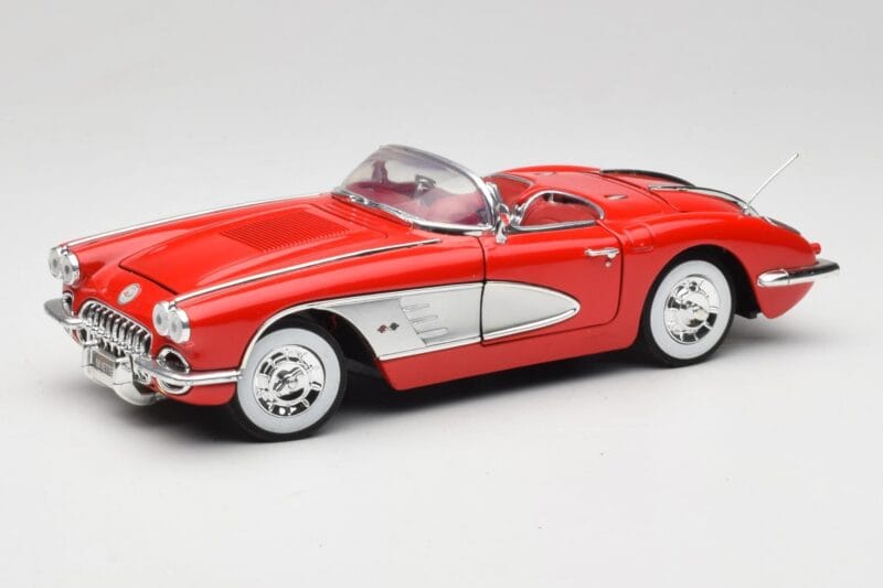 Chevrolet Corvette C1 Punane Motormax 1:18 73100TC Metall