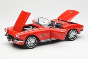 Chevrolet Corvette C1 Kabriolett Roman Punane AUTOart 1:18 71102 Metall - pilt 2/8