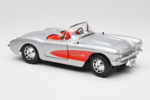 Chevrolet Corvette C1 Hõbedane Bburago 1:18 3034 Metall - pilt 6/8
