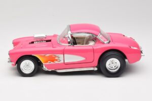 Chevrolet Corvette C1 Gasser Roosa Road Legends 1:18 92019-R1 Metall - pilt 4/8