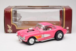 Chevrolet Corvette C1 Gasser Roosa Road Legends 1:18 92019-R1 Metall - pilt 8/8