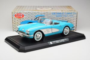 Chevrolet Corvette C1 Hard Top Sinine Solido 1:12 1202-M1 Metall - pilt 8/8