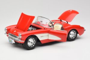 Chevrolet Corvette C1 Roadster Punane Bburago 1:18 3024 Metall - pilt 2/8