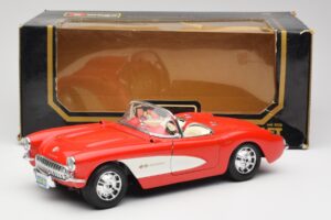 Chevrolet Corvette C1 Roadster Punane Bburago 1:18 3024 Metall - pilt 8/8