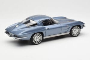 Chevrolet Corvette C2 Sinihall Metallik AUTOart 1:18 71182 Metall - pilt 3/8