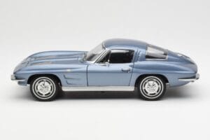 Chevrolet Corvette C2 Sinihall Metallik AUTOart 1:18 71182 Metall - pilt 4/8