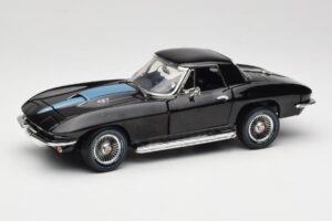 Chevrolet Corvette C2 Must American Muscle 1:18 AMM1099/06 Metall