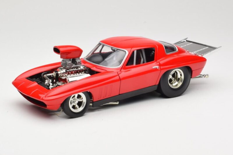 Chevrolet Corvette C3 Dragster Punane Hot Wheels 1:18 29226 Metall