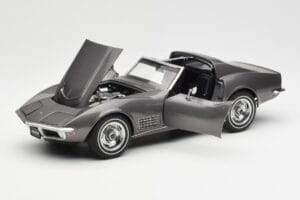 Chevrolet Corvette C3 Spider Laguna Hall Metallik AUTOart 1:18 71173 Metall - pilt 2/8