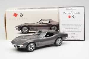 Chevrolet Corvette C3 Spider Laguna Hall Metallik AUTOart 1:18 71173 Metall - pilt 8/8