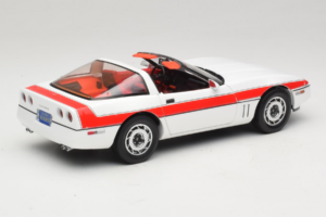 Chevrolet Corvette C4 A-Team Valge GreenLight 1:18 13532 Metall - pilt 3/8