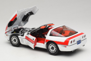 Chevrolet Corvette C4 A-Team Valge GreenLight 1:18 13532 Metall - pilt 5/8