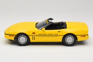 Chevrolet Corvette C4 Indianapolis 500 Pace Car Kollane Greenlight 1:18 11801-06 Metall - pilt 4/8