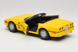 Chevrolet Corvette C4 Indianapolis 500 Pace Car Kollane Greenlight 1:18 11801-06 Metall - pilt 5/8