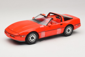 Chevrolet Corvette C4 Larry Sellers Big Lebowski Movie Car GreenLight 1:18 13533 Metall