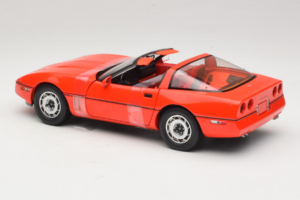 Chevrolet Corvette C4 Larry Sellers Big Lebowski Movie Car GreenLight 1:18 13533 Metall - pilt 5/6