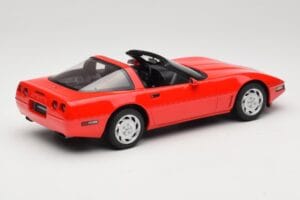 Chevrolet Corvette C4 Torch Red GT Spirit 1:18 GT537 Vaik - pilt 2/6