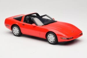 Chevrolet Corvette C4 Torch Red GT Spirit 1:18 GT537 Vaik - pilt 4/6