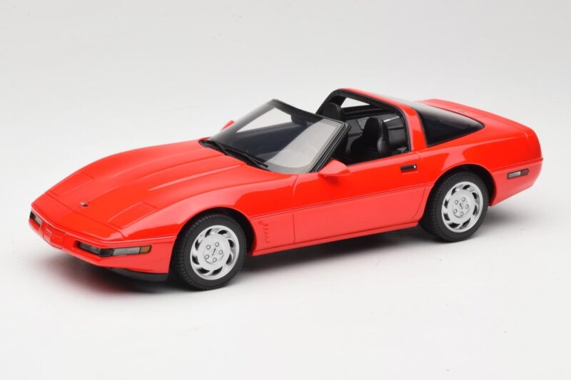 Chevrolet Corvette C4 Torch Red GT Spirit 1:18 GT537 Vaik