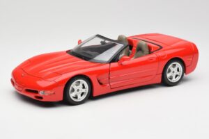 Chevrolet Corvette C5 Kabriolett Punane Bburago 1:18 3076 Metall