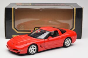 Chevrolet Corvette C5 Punane Bburago 1:18 3066 Metall - pilt 8/8