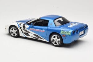 Chevrolet Corvette C5 Pace Car Rolex 24 at Daytona 1999 UT Models 1:18 39944 Metall - pilt 7/8
