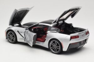 Chevrolet Corvette C7 Hõbedane Maisto 1:18 38132 Metall - pilt 5/8