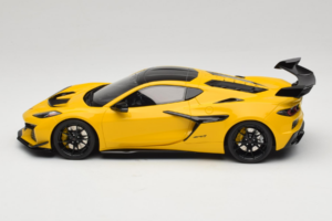 Chevrolet Corvette C8 ZR1 Kollane GT Spirit 1:18 GT528 Vaik - pilt 3/6