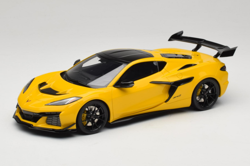Chevrolet Corvette C8 ZR1 Kollane GT Spirit 1:18 GT528 Vaik