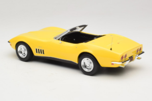 Chevrolet Corvette C3 Kabriolett Daytona Yellow Norev 1:18 189039 Metall - pilt 5/6