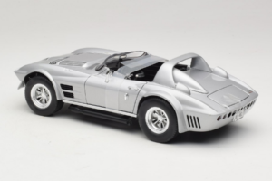 Chevrolet Corvette Grand Sport Hõbedane Fast & Furious Greenlight 1:18 12842 Metall - pilt 5/6