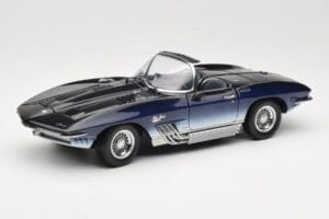 Chevrolet Corvette Mako Shark Tumesinine UT Models 1:18 21061 Metall