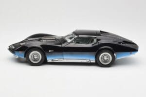 Chevrolet Corvette Manta Ray Sinine AUTOart 1:18 71041 Metall - pilt 4/8