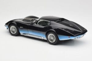 Chevrolet Corvette Manta Ray Sinine AUTOart 1:18 71041 Metall - pilt 7/8