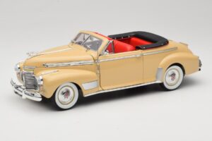 Chevrolet Deluxe Kabriolett Beež Eagle Collectibles 1:18 3022518 Metall