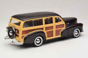 Chevrolet Fleetmaster Woody Must Maisto 1:18 56043 Metall - pilt 3/8