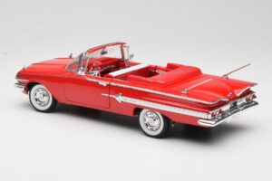 Chevrolet Impala Kabriolett Punane Welly 1:18 9864W Metall - pilt 7/8
