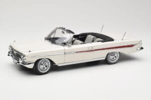 Chevrolet Impala Kabriolett Valge Sun Star 1:18 3405 Metall