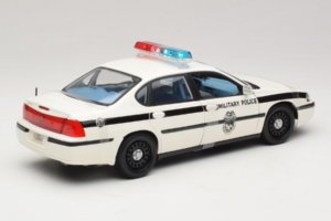 Chevrolet Impala Military Police Maisto 1:18 36611 Metall - pilt 2/6